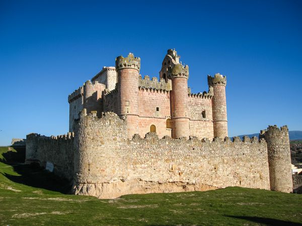 قلعه تورگانو کاستیا و لئون اسپانیا