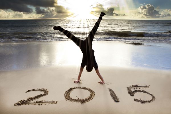 سال نو مبارک 2015 در ساحل با طلوع خورشید