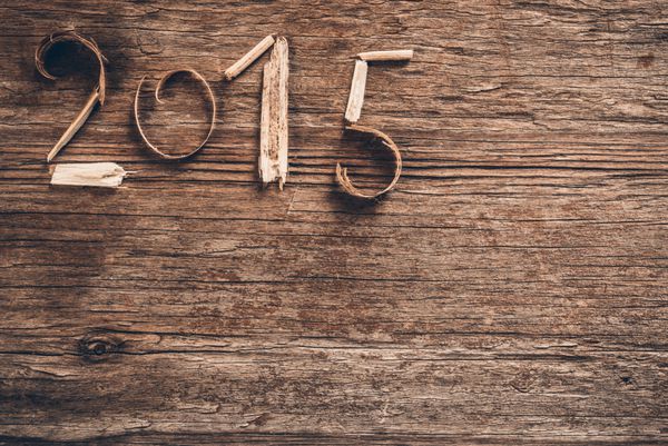 تبریک سال نو 2015 در زمینه چوبی قدیمی