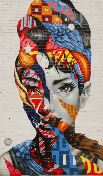 نیویورک - 26 فوریه 2015 نقاشی دیواری آدری توت توسط تریستان ایتون در ایتالیای کوچک
