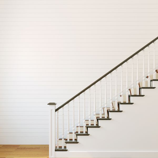 راه پله کلاسیک سفید رندر سه بعدی