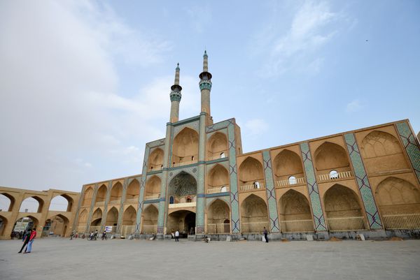 یزد - 16 آوریل مجموعه امیر چخماق در یزد جنوب ایران در 16 آوریل 2015 مسجدی است که در میدانی به همین نام واقع شده است