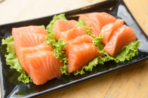 ساشیمی سالمون - سبک غذای ژاپنی
