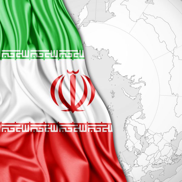 پرچم ابریشم ایران و پس زمینه نقشه جهان