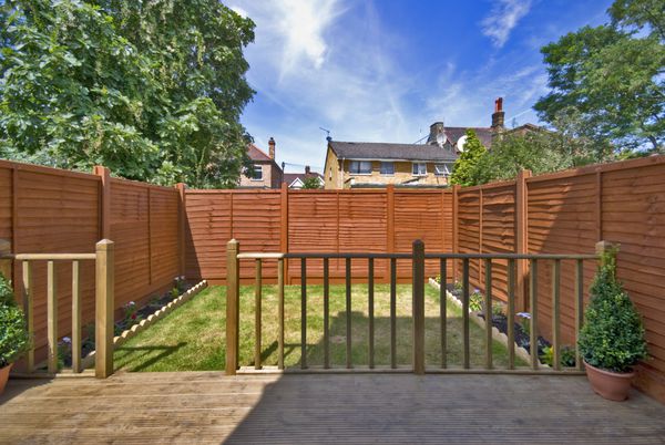 باغ خانه شهری باکلاس بازسازی شده در لندن