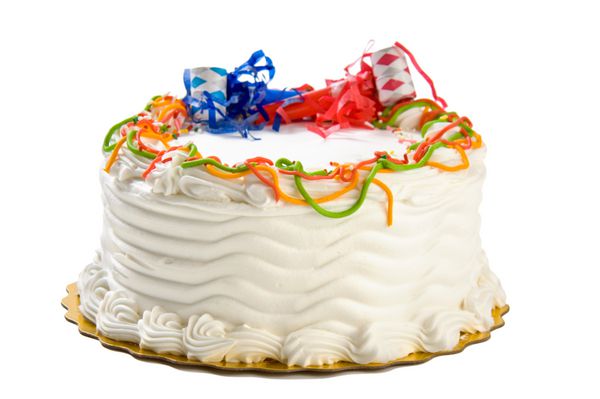 کیک تولد جدا شده روی سفید