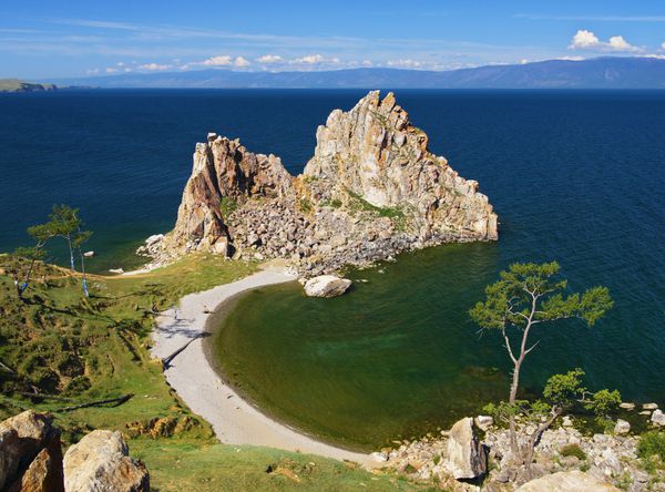 شامانکا- در جزیره اولخون در دریاچه بایکال روسیه