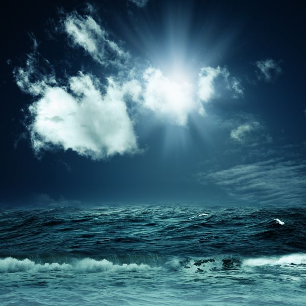 عکس آسمان ابری غمگین