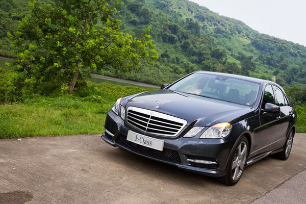 هنگ کنگ چین 23 اوت 2012 مرسدس بنز e-class e250 تست درایو در 23 اوت 2012 در هنگ کنگ