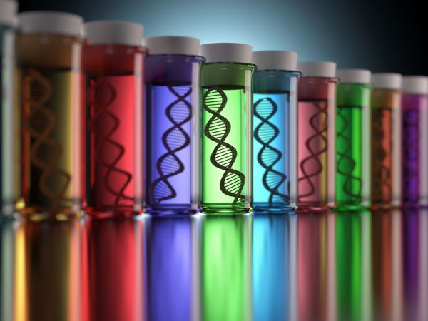 لوله های آزمایش رنگی با کدهای ژنتیکی در داخل مفهوم کپی و تغییر ژنتیکی