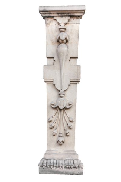 ستون تاریخی با نقش گل - جدا شده روی سفید