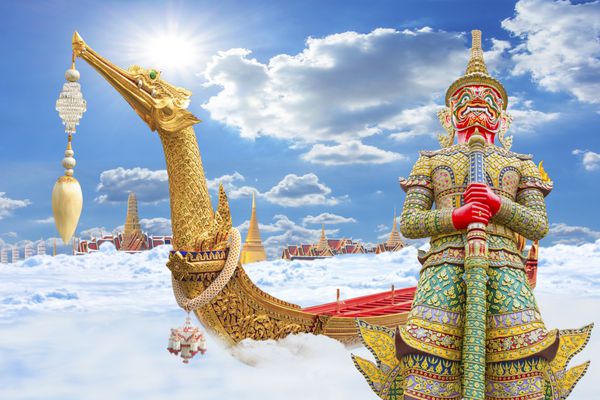 پرواز در بهشت ابرها بانکوک تایلند سفر تایلند مفهوم سفر