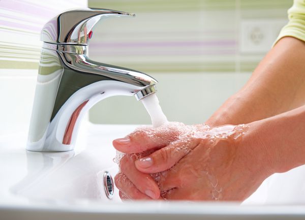 شستشوی دست ها تمیز کردن دست ها بهداشت