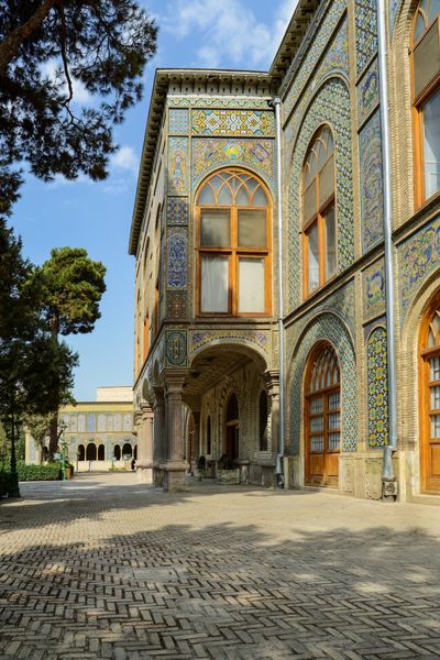 موزه دوستداران تاریخی گلستان تهران ایران