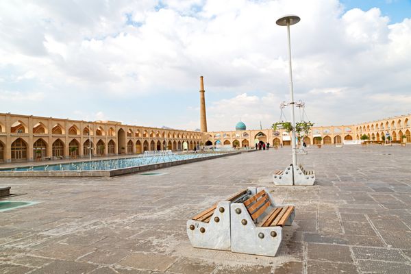 میدان قدیمی میدان اصفهان باغ باغ اصفهان گردشگری و مسجد میراث