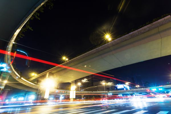ترافیک در شب
