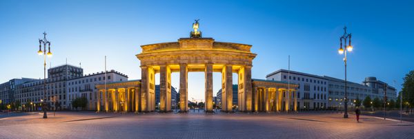 دروازه برندنبورگ برلین آلمان