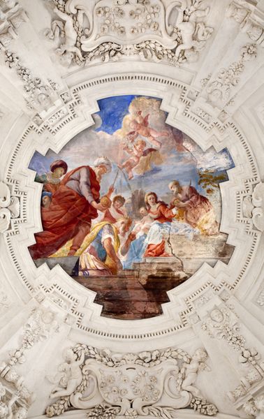پالرمو - 8 آوریل ستایش منظره مغ در سقف شبستان کناری در کلیسای la chiesa del gesu یا casa professa کلیسای Oque در سال 1636 در 8 آوریل 2013 در پالرمو ایتالیا تکمیل شد