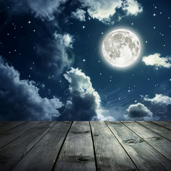 آسمان شب با ستاره ها و ماه کامل تخته های چوبی عناصر این تصویر ارائه شده توسط ناسا