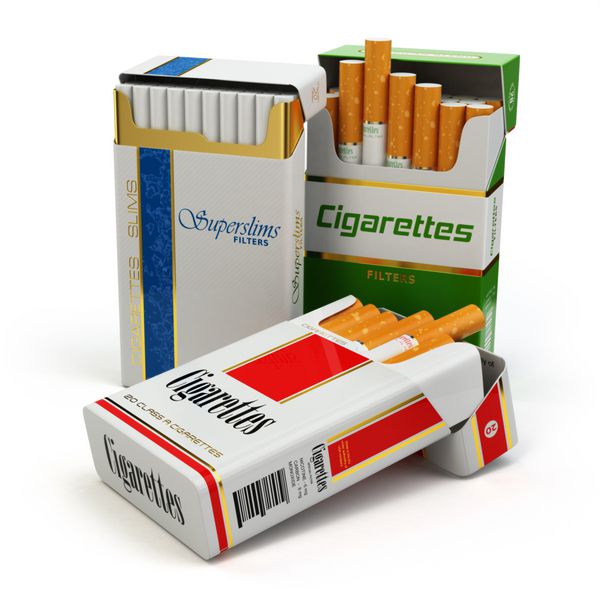 بسته های باز سیگار جدا شده روی سفید 3 بعدی