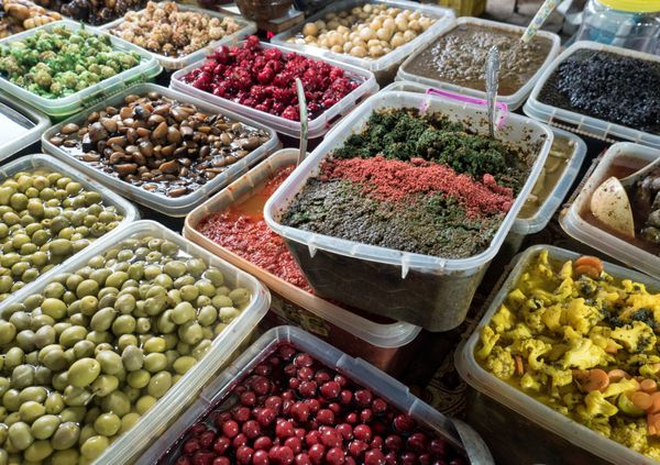 ترشی های رنگارنگ در بازار ایران