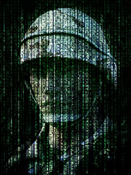 مفهوم جنگ سایبری سرباز نظامی در رمز باینری نماد اینترنت رایانه جاسازی شده است رندر سه بعدی