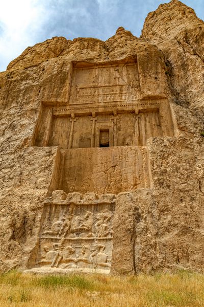  عکس تخت جمشید در زمان هخامنشیان