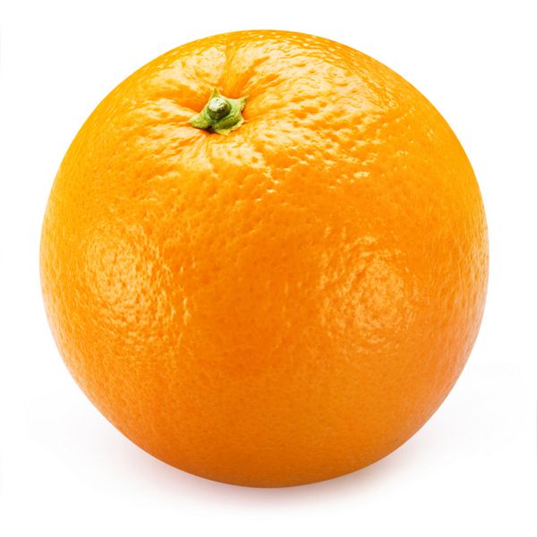 نارنجی رسیده جدا شده در پس زمینه سفید