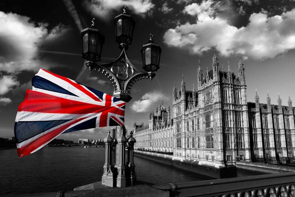 مجلس نمایندگان با پرچم انگلستان لندن انگلستان