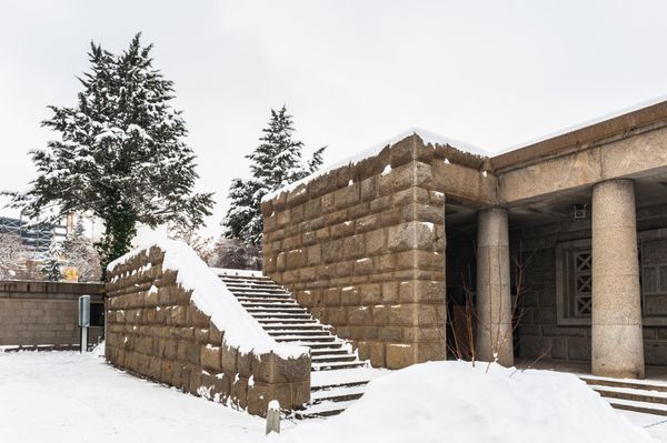 مقبره ابوبن سینا یا ابن سینا همدان ایران