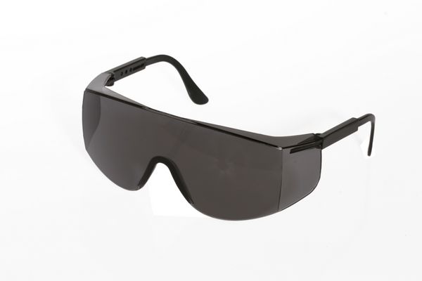 عینک ایمنی تیره - تجهیزات محافظ شخصی