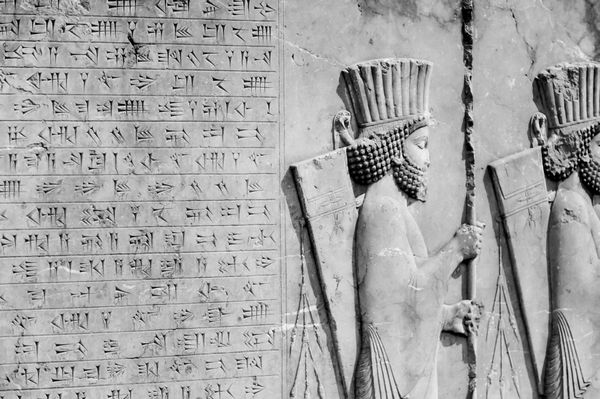  عکس تخت جمشید در زمان هخامنشیان