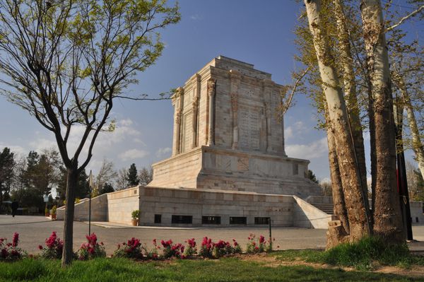 بیرون آرامگاه فردوسی مشهد ایران