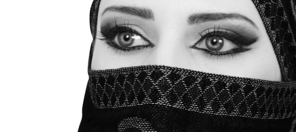 چشم دختر مسلمان
