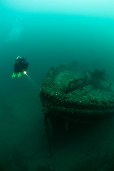 کشتی غرق شده در دریاچه میشیگان