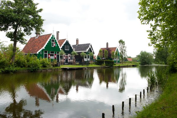 خانه های معمولی هلندی در Zaanse Schans از شمال تا آمستردام