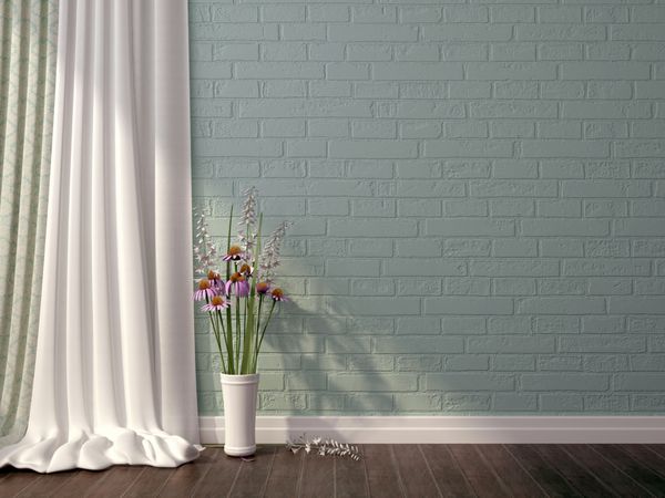 ترکیب داخلی به سبک رمانتیک با پرده های سفید و گلدان با گل در پس زمینه آجرکاری آبی