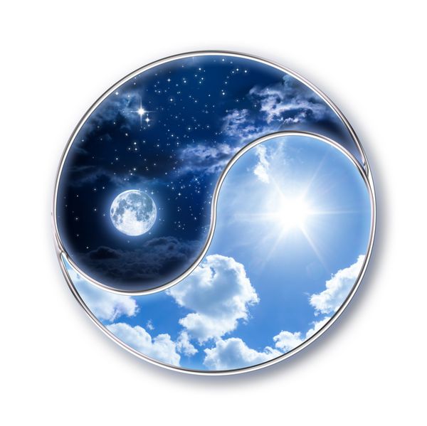 نماد تائو - ماه و خورشید