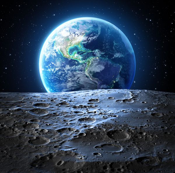 نمای زمین آبی از سطح ماه - ایالات متحده آمریکا