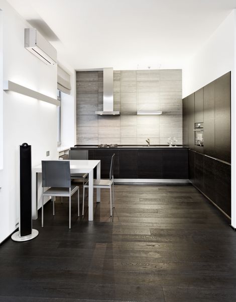مدرن مینیمالیسم داخلی آشپزخانه سبک در زنگ های تک رنگ