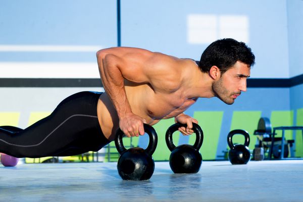 ورزش تناسب اندام فشار خون بالا با Kettlebell در یک تمرین