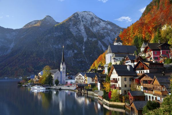 هالستات اتریش تصویر هلشتات روستای معروف Alpine در صبح سپیده صبح رنگارنگ
