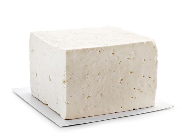 مکعب پنیر سفید
