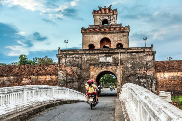 دروازه کاخ خلیج قصر امپراتوری ویتنام