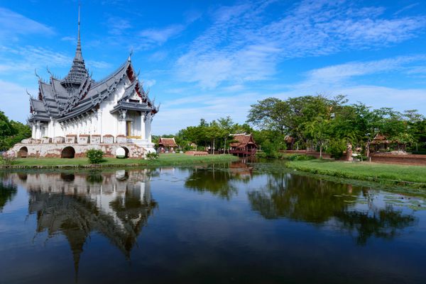 معروف وات تایلندی معبد تایلند معبد بیدگل زمرد بودا آسیا تایلند آنها مالکیت عمومی یا گنجینه های بودایی هستند هیچ محدودیتی در کپی و استفاده ندارند