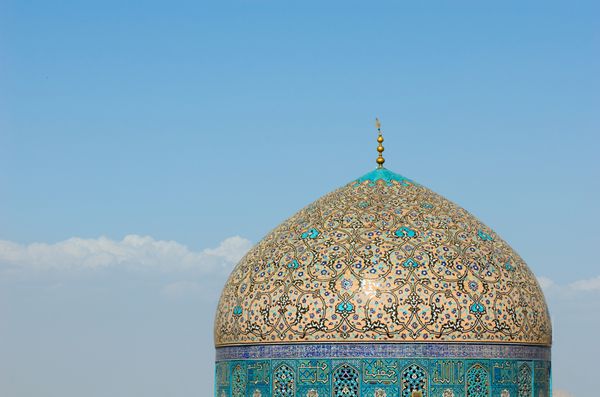 گنبد مسجد شیخ لطف الله اصفهان ایران