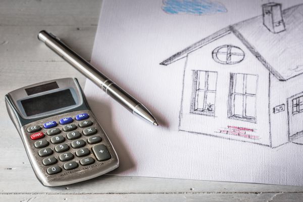 مفهوم املاک و مستغلات طراحی یک خانه مداد و ماشین حساب
