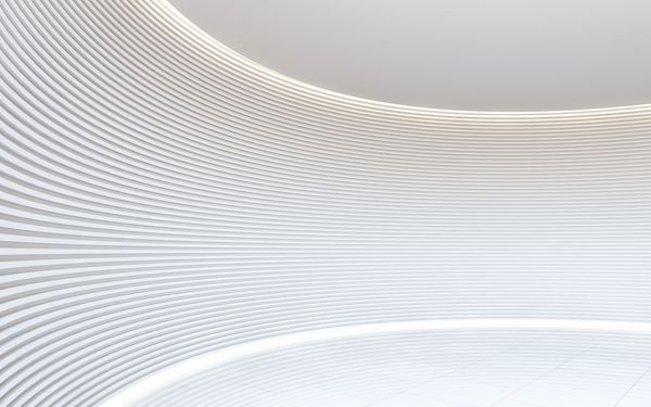 اتاق سفارشی سفید اتاق داخلی مدرن 3d رندر تصویر دیوار خالی با سفید خالص تزئین دیوار با الگوی خط افق اکسترود و نور گرم مخفی