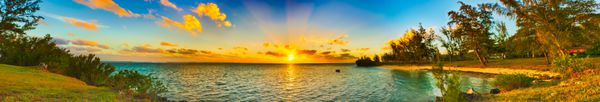 دید ساحلی در غروب آفتاب جزیره موریس پانوراما