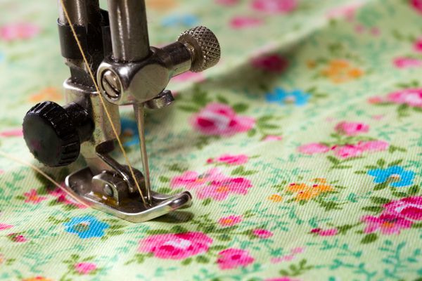 sewing machine - sewing process in the phase of sewing 

